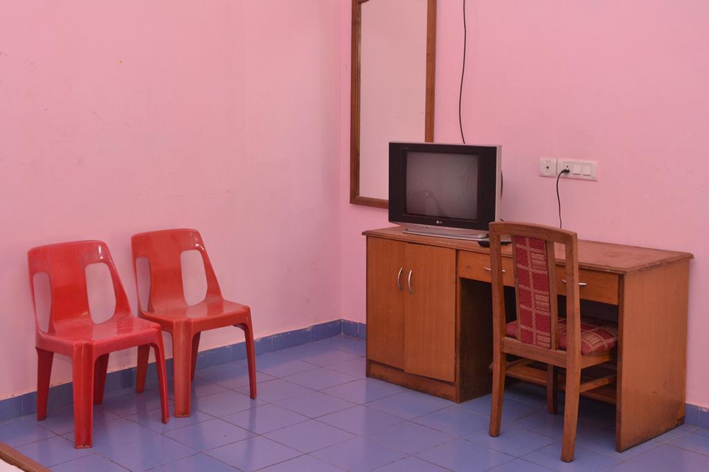 ホテルMayem Lakeview Goa 部屋 写真